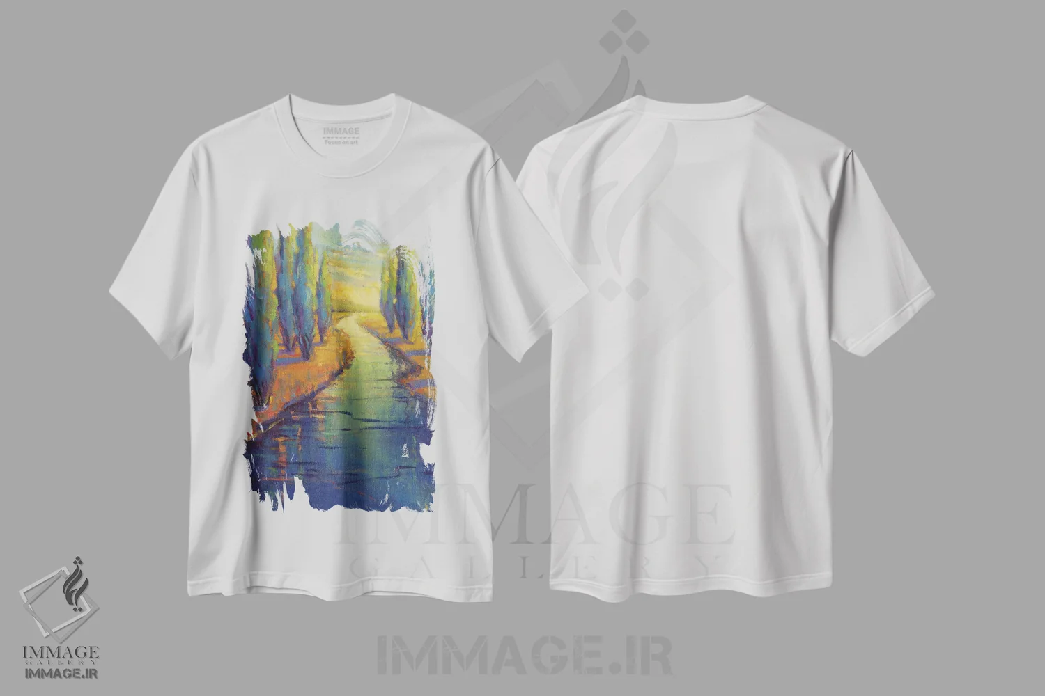 تیشرت سفید طرح دار انعکاس سروها، دکور معاصر اثر کانی کیم | immage.ir