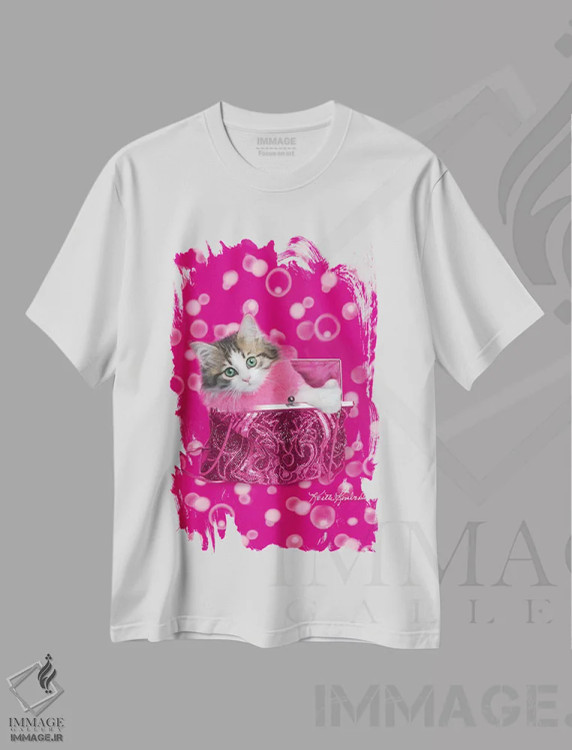 تیشرت سفید طرح دار عزیز، مدیوم اثر کیت کیمبرلین | immage.ir