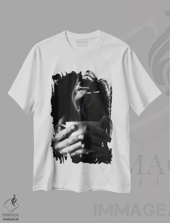 تیشرت سفید طرح دار جوهره، عکاسی ترکیبی اثر کیکی سی لندن | immage.ir