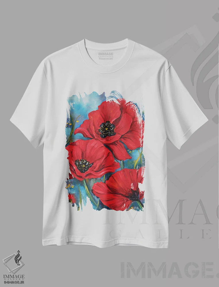 تیشرت سفید طرح دار شقایق های قرمز، هنر فاخر معاصر اثر کریستین کاینر | فروشگاه ایماژ