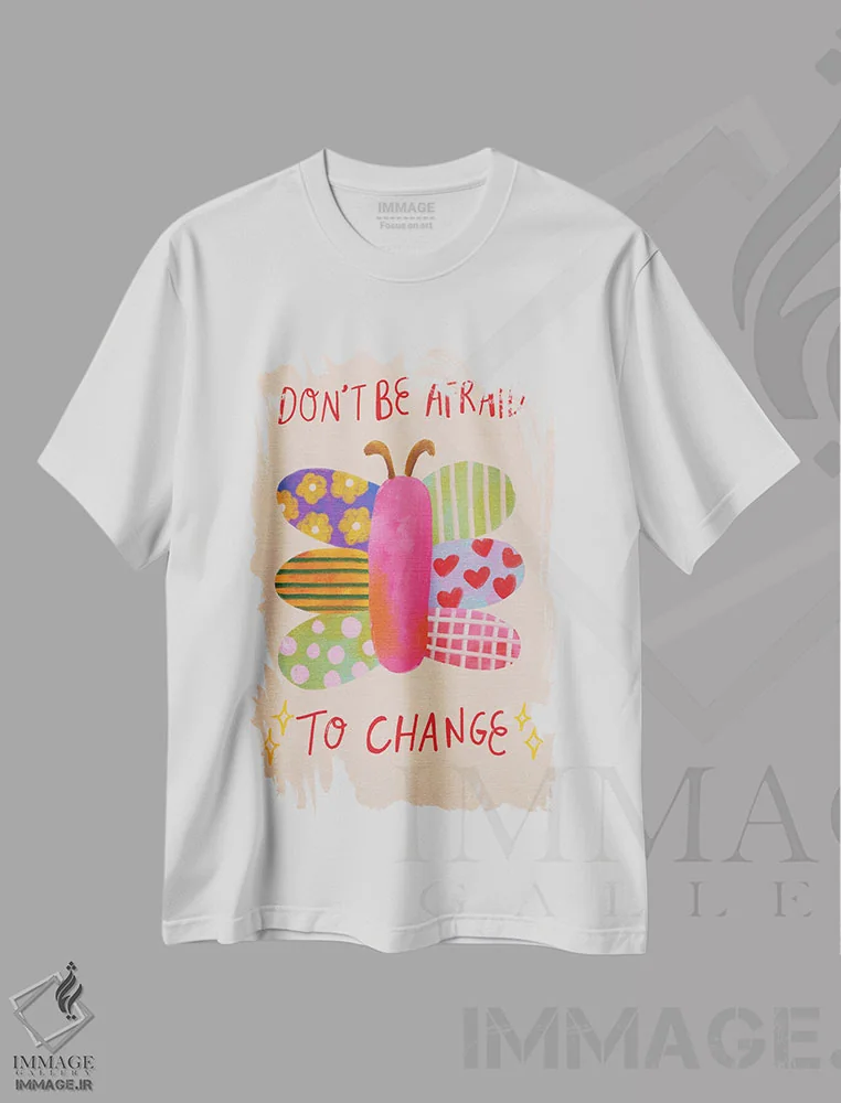 تیشرت سفید طرح دار از تغییر نترس، تزئینی اثر کارتیکا پارامیتا | فروشگاه ایماژ
