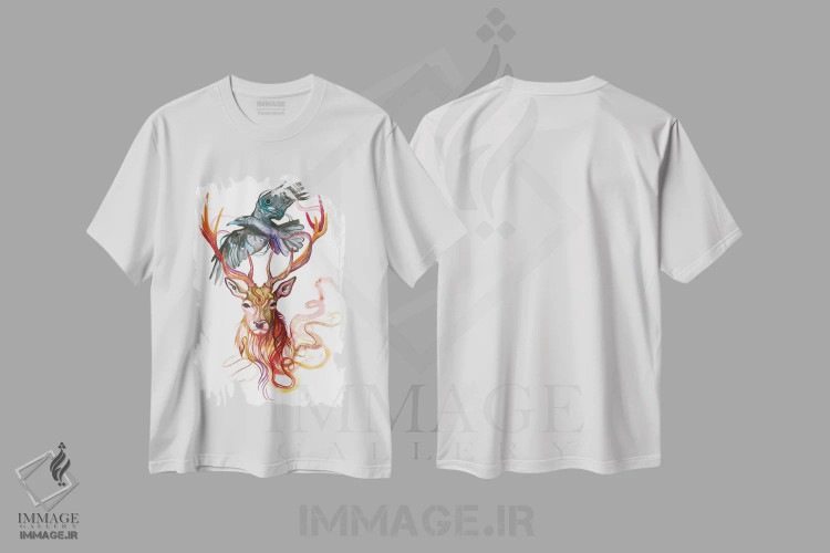 تیشرت سفید طرح دار گوزن و کلاغ، تزئینی اثر کتی لیپسکامب | immage.ir