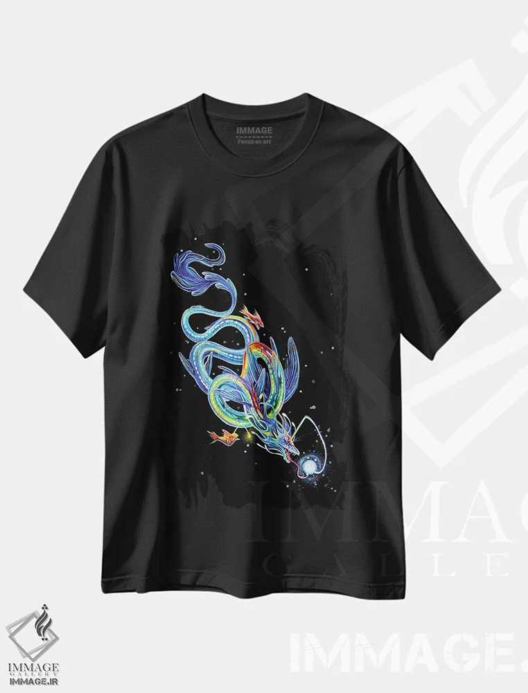 تیشرت مشکی طرح دار اژدهای شب تاب، مدیوم اثر کتی لیپسکامب | immage.ir