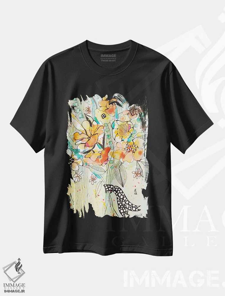 تیشرت مشکی طرح دار دسته گل وحشی شکوفا، دکور معاصر اثر کرینلاکس | فروشگاه ایماژ