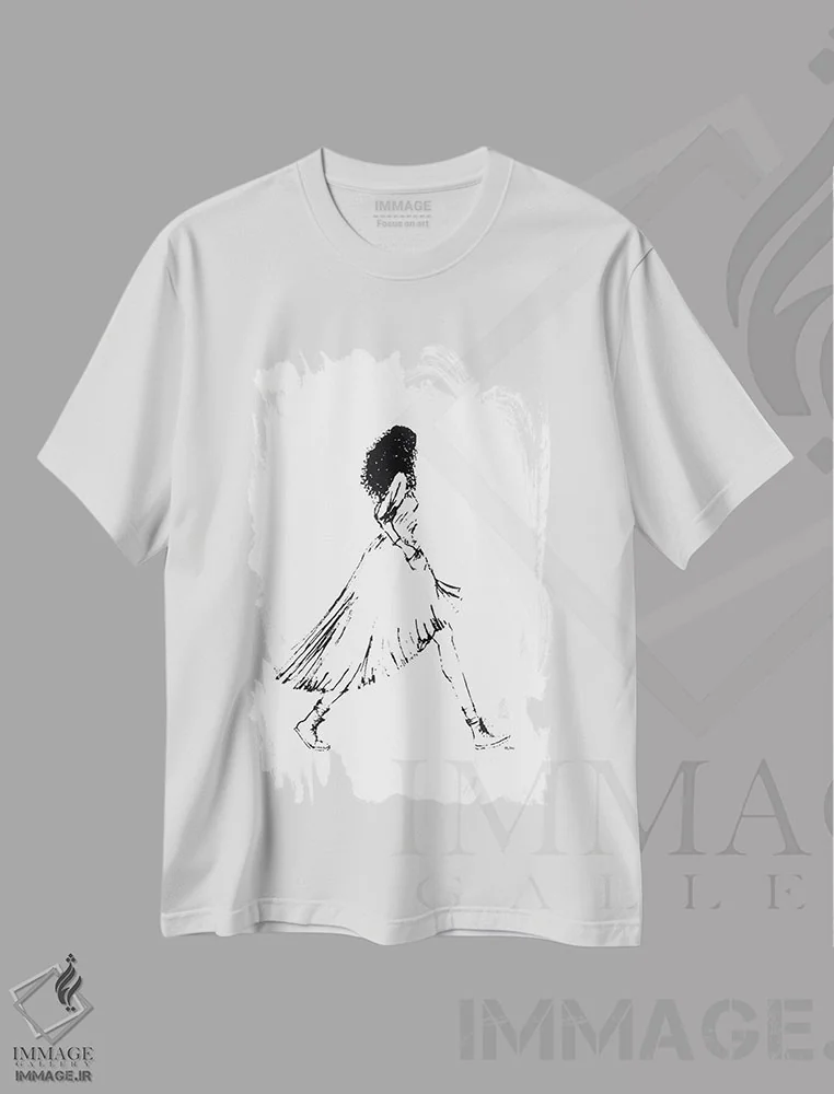 تیشرت سفید طرح دار دختر پیاده رو ۱، هنر آمریکایی آفریقایی تبار اثر کِلی لوتهال | فروشگاه ایماژ