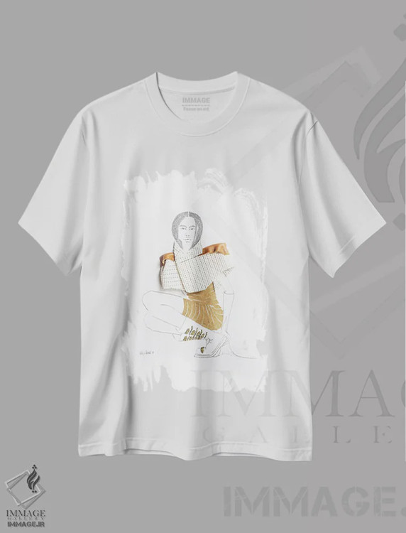 تیشرت سفید طرح دار جنگجوی آینده نگر، تزئینی اثر کِلی لوتهال | immage.ir