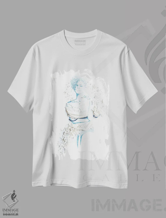 تیشرت سفید طرح دار سایه آبی، هنر آمریکایی آفریقایی تبار اثر کِلی لوتهال | immage.ir