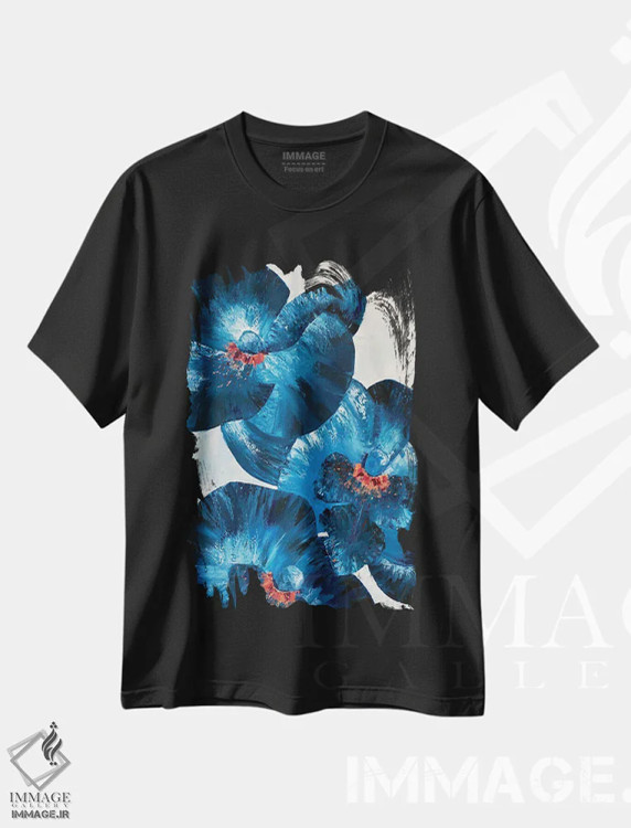 تیشرت مشکی طرح دار ارکیده های آبی، مدیوم اثر کریستینا مالن | immage.ir