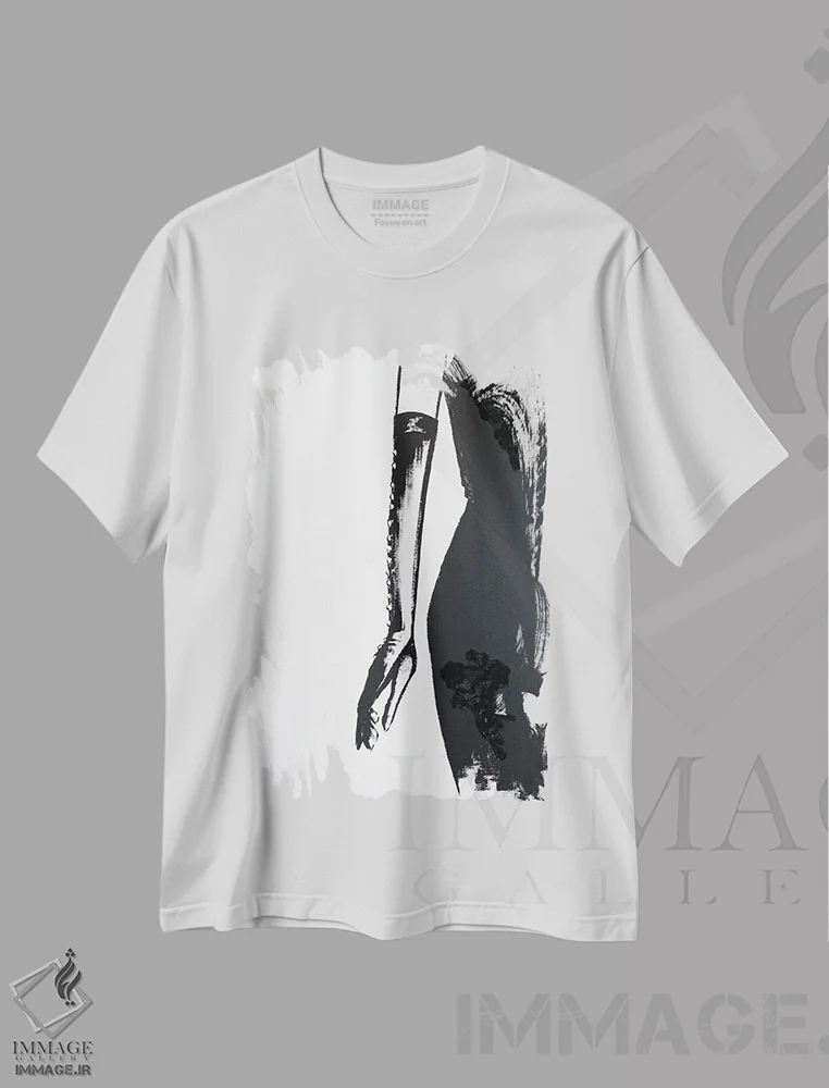 تیشرت سفید طرح دار آماده برای مهمانی رقص، مدیوم اثر کریستینا مالن | immage.ir
