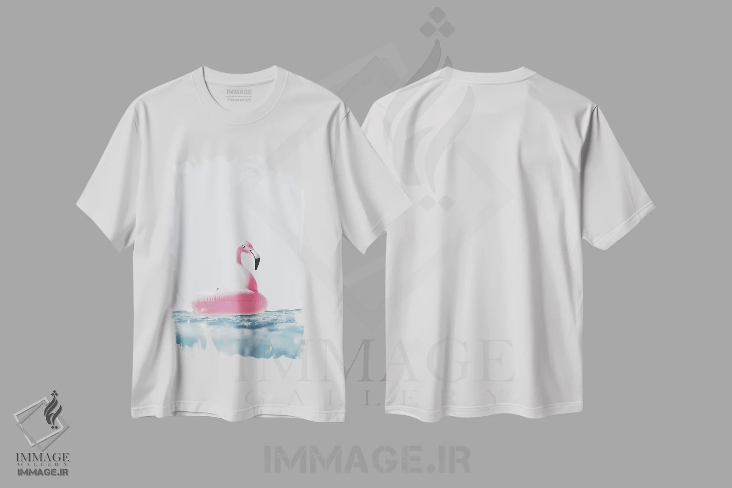 تیشرت سفید طرح دار حلقه شنا فلامینگو صورتی، دکور ساحلی اثر کارن منداو | immage.ir