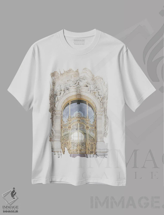 تیشرت سفید طرح دار درب پتی پالاس پاریس، مدیوم اثر کارن منداو | immage.ir