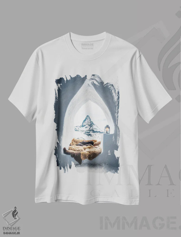 تیشرت سفید طرح دار ایگلو با منظره کوهستان، مدیوم اثر کارن منداو | immage.ir