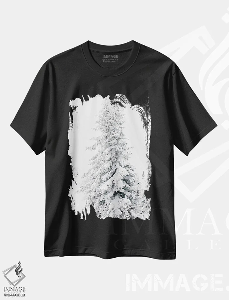 تیشرت مشکی طرح دار درختان کاج کاملاً سفید، مدیوم اثر کارن منداو | فروشگاه ایماژ