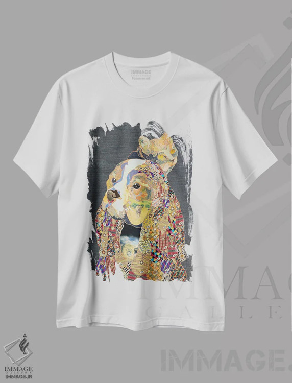 تیشرت سفید طرح دار منتظر میزبان زن، دکور معاصر اثر کاستیانتین مالگینف | immage.ir
