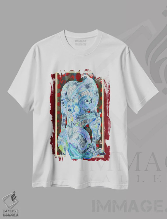 تیشرت سفید طرح دار شب آبی، هنر فاخر معاصر اثر کاستیانتین مالگینف | immage.ir