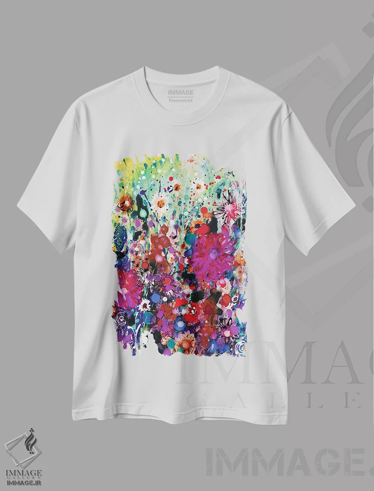 تیشرت سفید طرح دار چمنزار شادی اول، آبستره اثر کتی مورتون استنیون | immage.ir