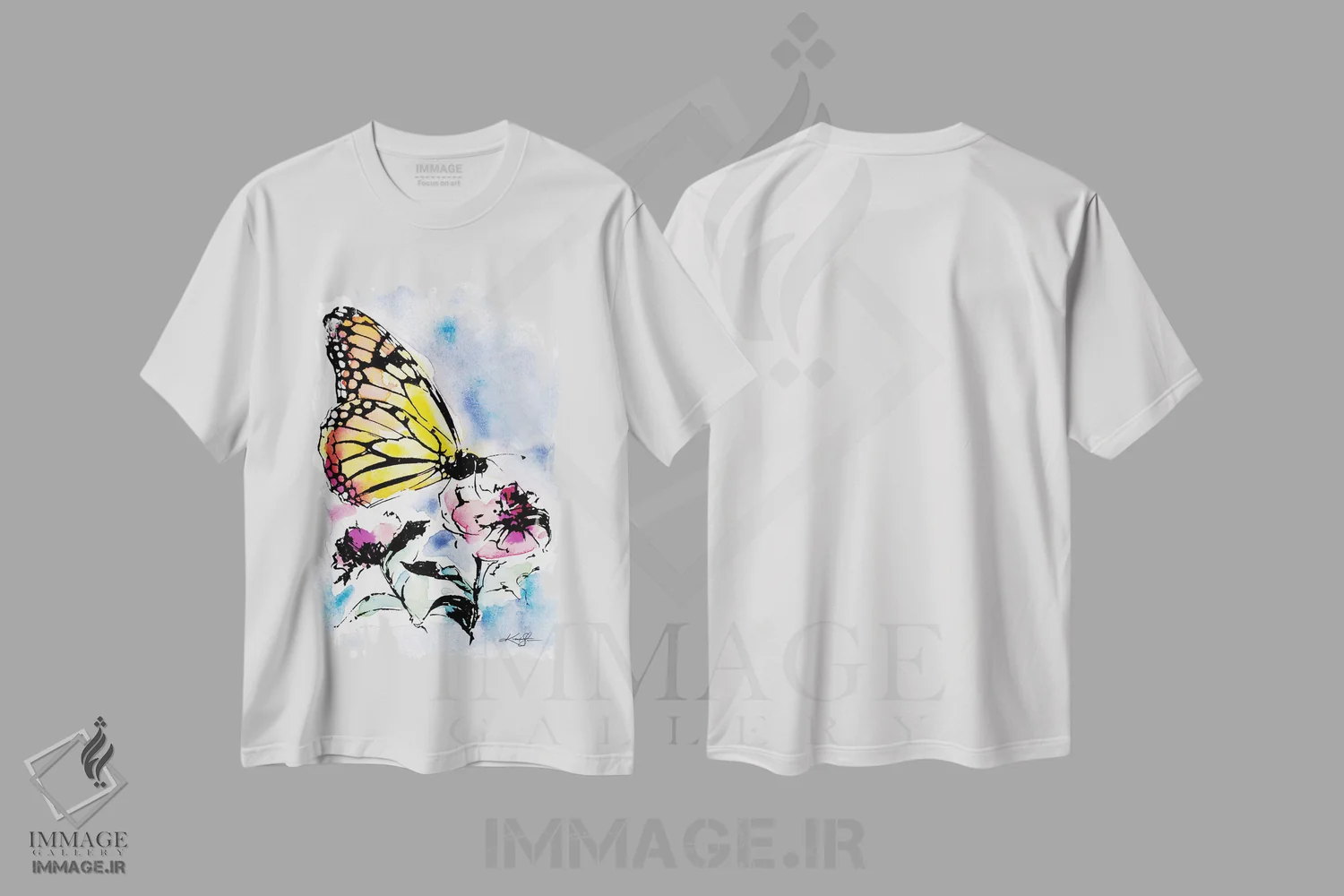 تیشرت سفید طرح دار پروانه با گل ها، مدیوم اثر کتی مورتون استنیون | immage.ir