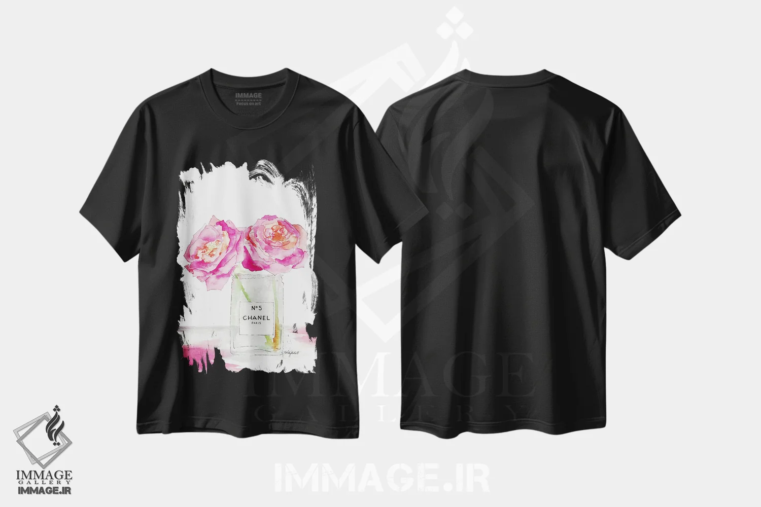 تیشرت مشکی طرح دار گل های صدتومانی و عطر، تزئینی اثر کلسی مک نت | immage.ir