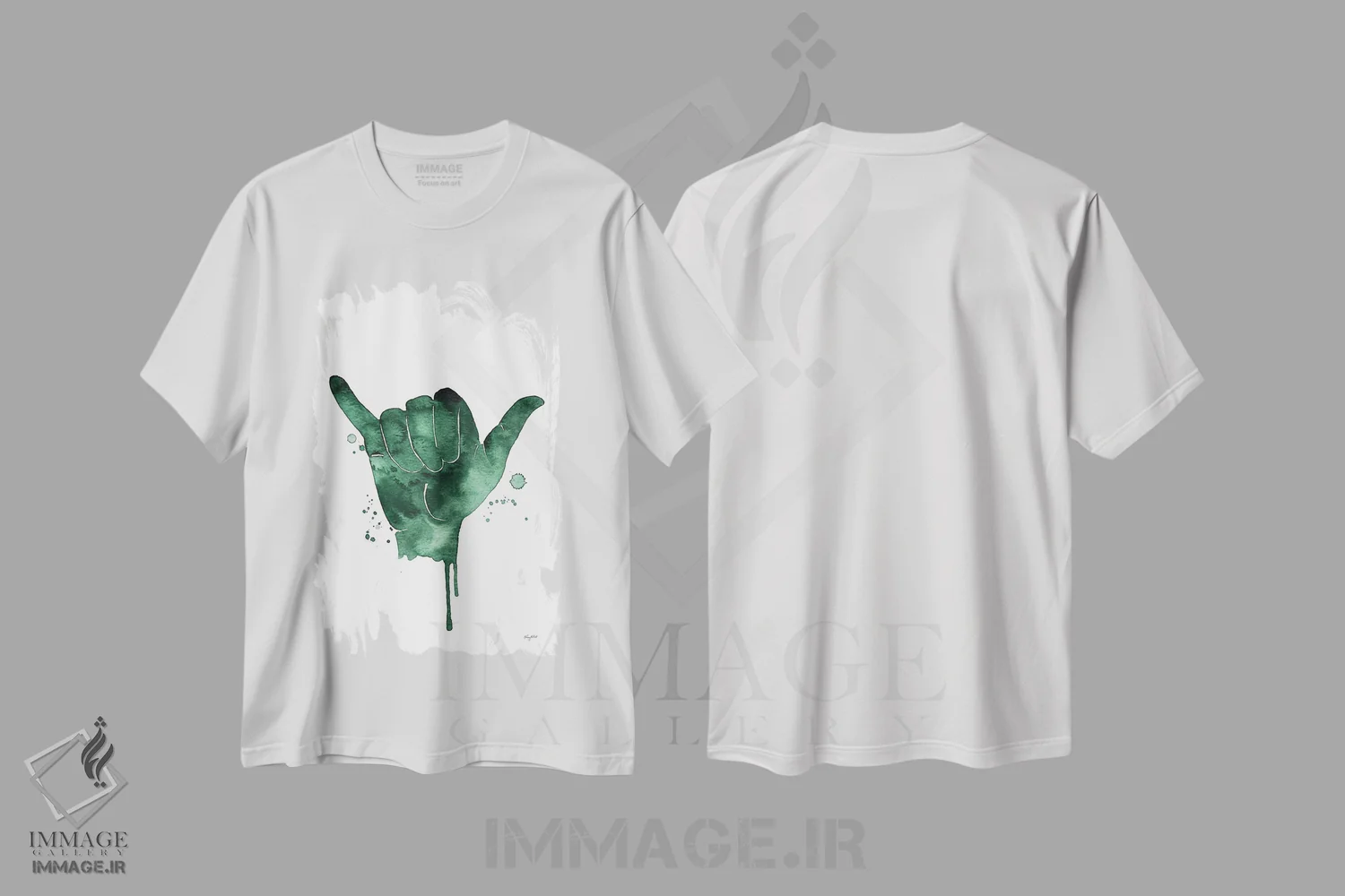 تیشرت سفید طرح دار شاکا، تزئینی اثر کلسی مک نت | immage.ir