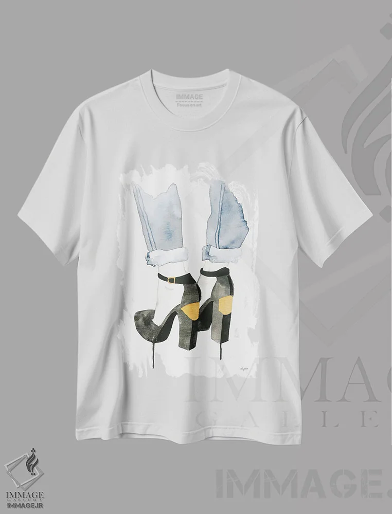تیشرت سفید طرح دار پاشنه صفحه دار، تزئینی اثر کلسی مک نت | immage.ir