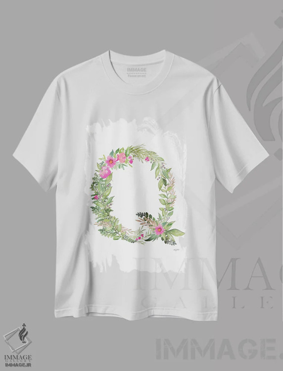 تیشرت سفید طرح دار حرف Q گیاهی، تزئینی اثر کلسی مک نت | فروشگاه ایماژ