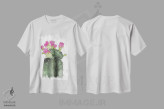 تیشرت سفید طرح دار کاکتوس شکوفه دار، تزئینی اثر کلسی مک نت | فروشگاه ایماژ