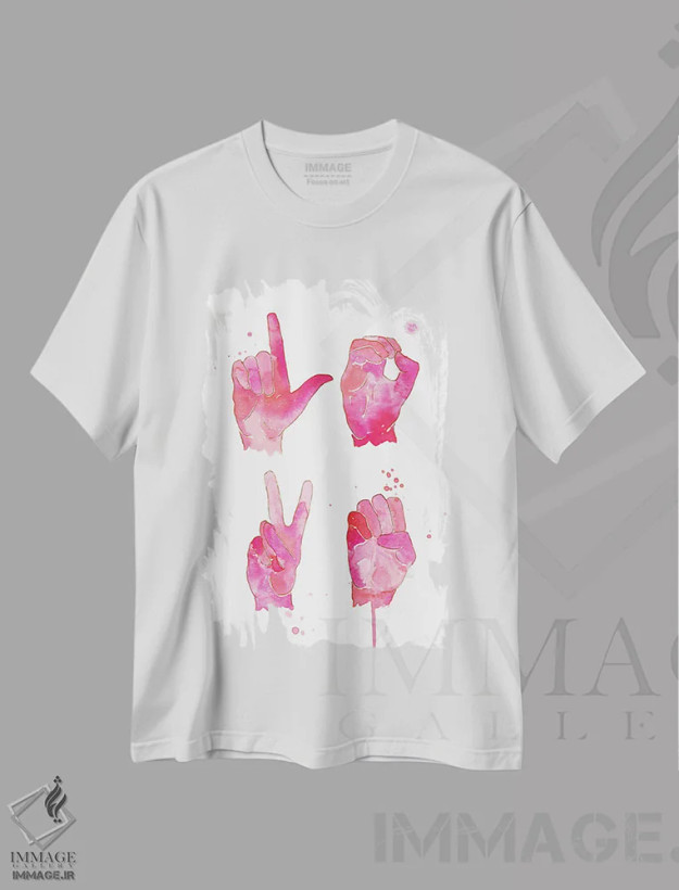 تیشرت سفید طرح دار علامت عشق، تزئینی اثر کلسی مک نت | فروشگاه ایماژ