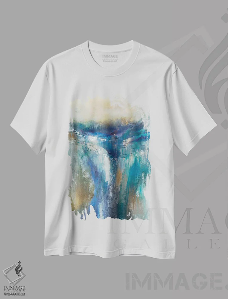 تیشرت سفید طرح دار هجوم آبی اثر کِی. ناری | immage.ir
