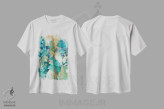 تیشرت سفید طرح دار توهم گیاهی، آبستره اثر کِی. ناری | فروشگاه ایماژ