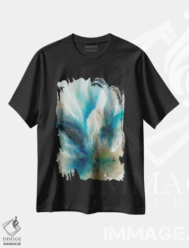 تیشرت مشکی طرح دار نورهای یاقوتی I اثر کِی. ناری | فروشگاه ایماژ