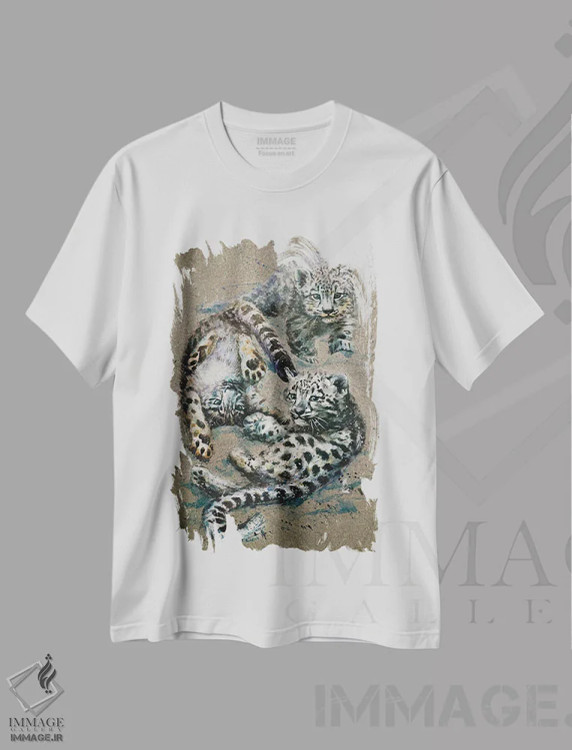 تیشرت سفید طرح دار بچه پلنگ های برفی، مدیوم اثر کنستانتین کالینین | فروشگاه ایماژ