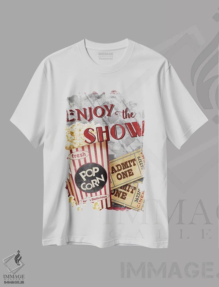 تیشرت سفید طرح دار شب فیلم I، تزئینی اثر کنراد ناتسن | immage.ir
