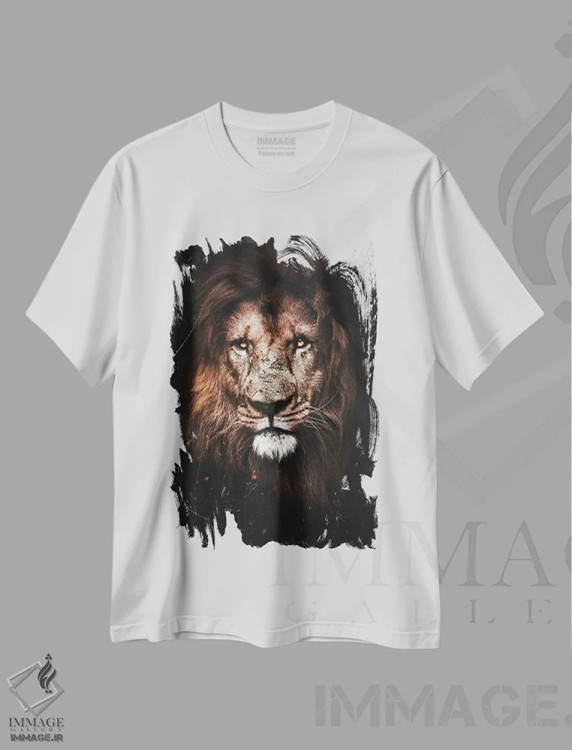 تیشرت سفید طرح دار شیر I، عکاسی ترکیبی اثر میلوش کارانوویچ | فروشگاه ایماژ