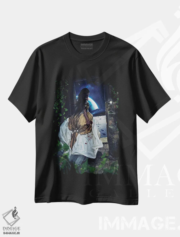 تیشرت مشکی طرح دار رهاشده، عکاسی ترکیبی اثر میلوش کارانوویچ | فروشگاه ایماژ
