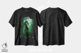 تیشرت مشکی طرح دار شکارچی جنگل، دکوراسیون جایگزین اثر میلوش کارانوویچ | immage.ir