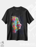 تیشرت مشکی طرح دار شیر رنگارنگ، هنر دیجیتال اثر میلوش کارانوویچ | فروشگاه ایماژ