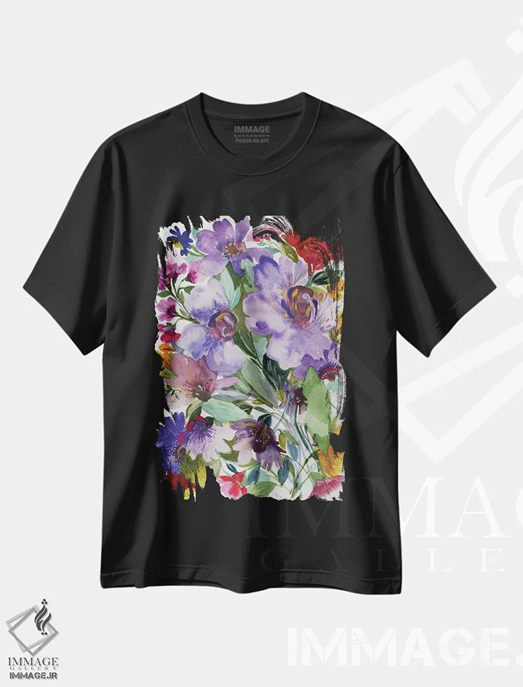 تیشرت مشکی طرح دار کلماتیس بنفش، دکور معاصر اثر کیم پارکر | فروشگاه ایماژ