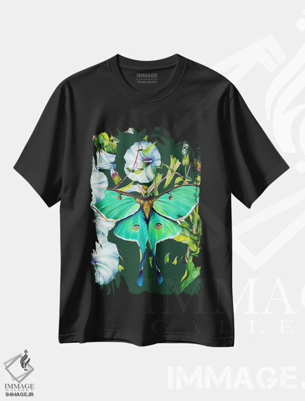 تیشرت مشکی طرح دار شب پره ماه و گل ها، دکور معاصر اثر کارلی پرولد | فروشگاه ایماژ