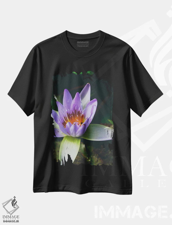 تیشرت مشکی طرح دار نیلوفر آبی ذن، تزئینی اثر کارلی پرولد | فروشگاه ایماژ