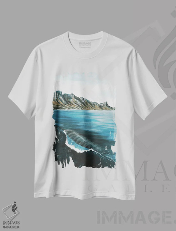 تیشرت سفید طرح دار کوه و امواج، تزئینی اثر کارلی پرولد | فروشگاه ایماژ