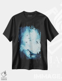 تیشرت مشکی طرح دار نهنگ های برفی، تزئینی اثر کارلی پرولد | immage.ir
