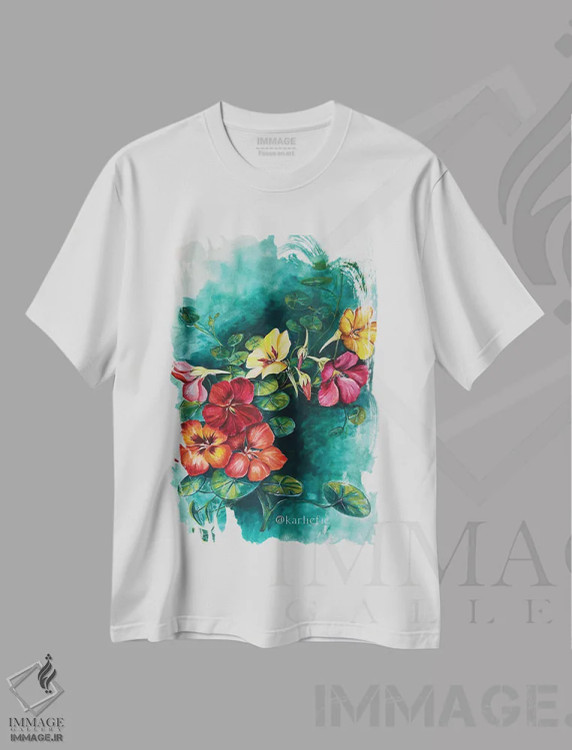 تیشرت سفید طرح دار دسته گل لادن، تزئینی اثر کارلی پرولد | immage.ir
