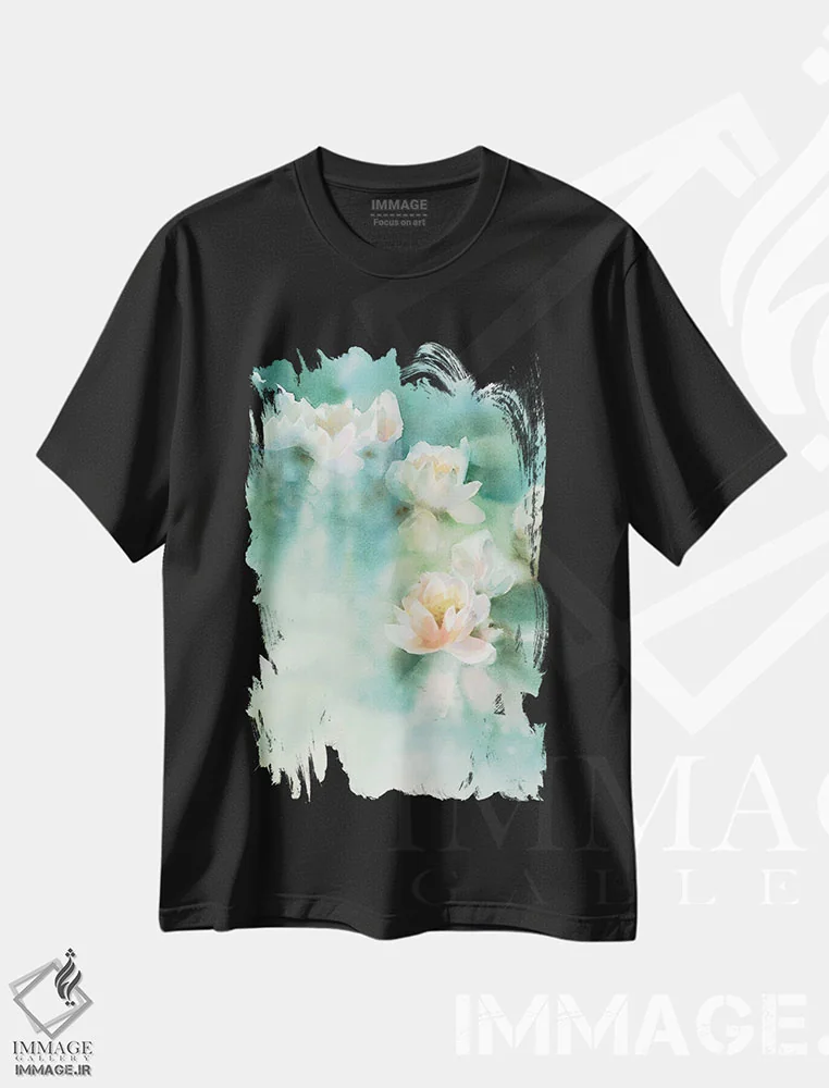 تیشرت مشکی طرح دار نیلوفر آبی I، تزئینی اثر کاترینا پیت | immage.ir