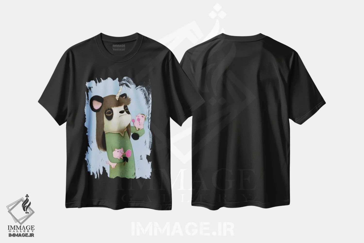 تیشرت مشکی طرح دار خوک های لیس زننده، هنر فاخر معاصر اثر کریستین آدام | فروشگاه ایماژ