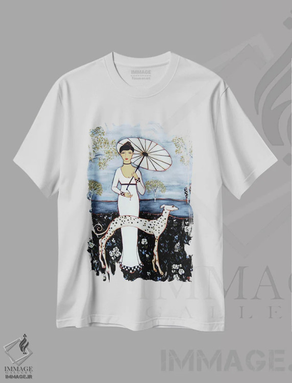 تیشرت سفید طرح دار زن با درختان توس و سگ دالماتین، هنر فاخر معاصر اثر کارن ریگر | immage.ir