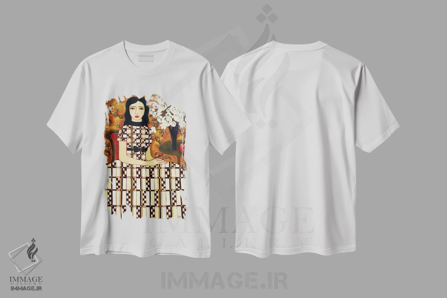 تیشرت سفید طرح دار زن با گل های رز سفید و سیب، هنر فاخر معاصر اثر کارن ریگر | immage.ir