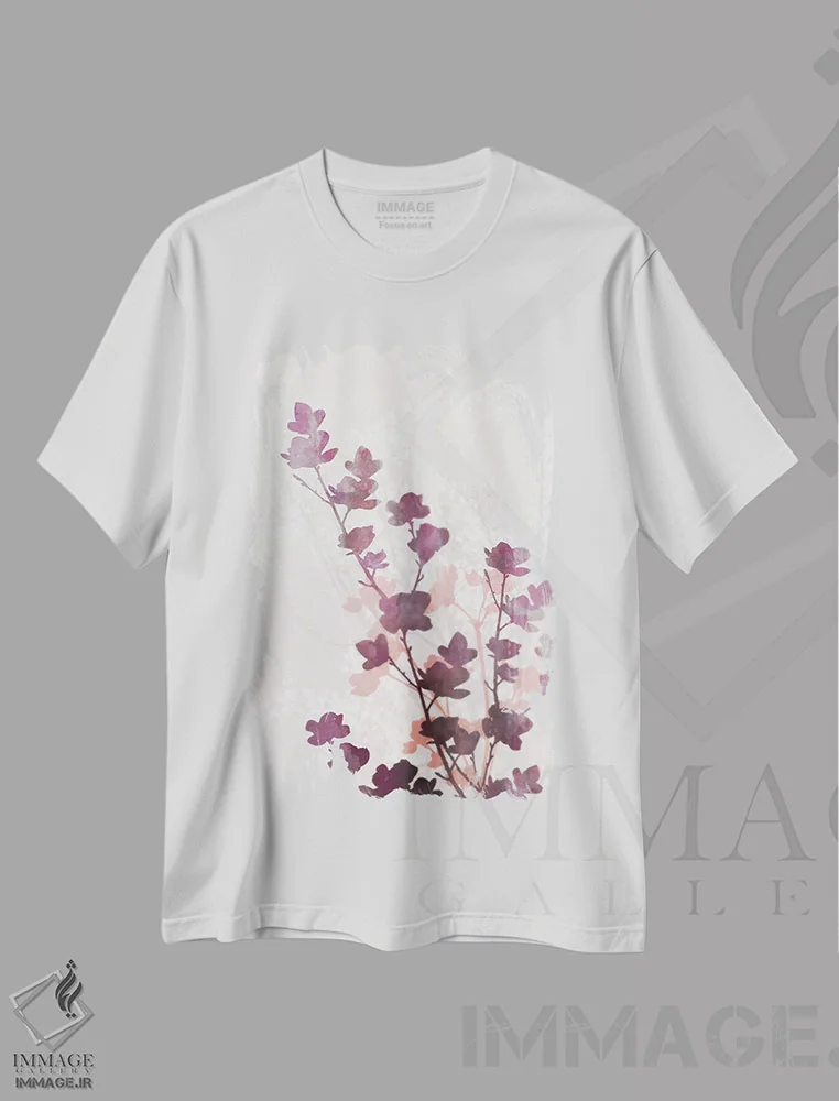تیشرت سفید طرح دار قلب بنفش، دکور معاصر اثر کن روکو | immage.ir