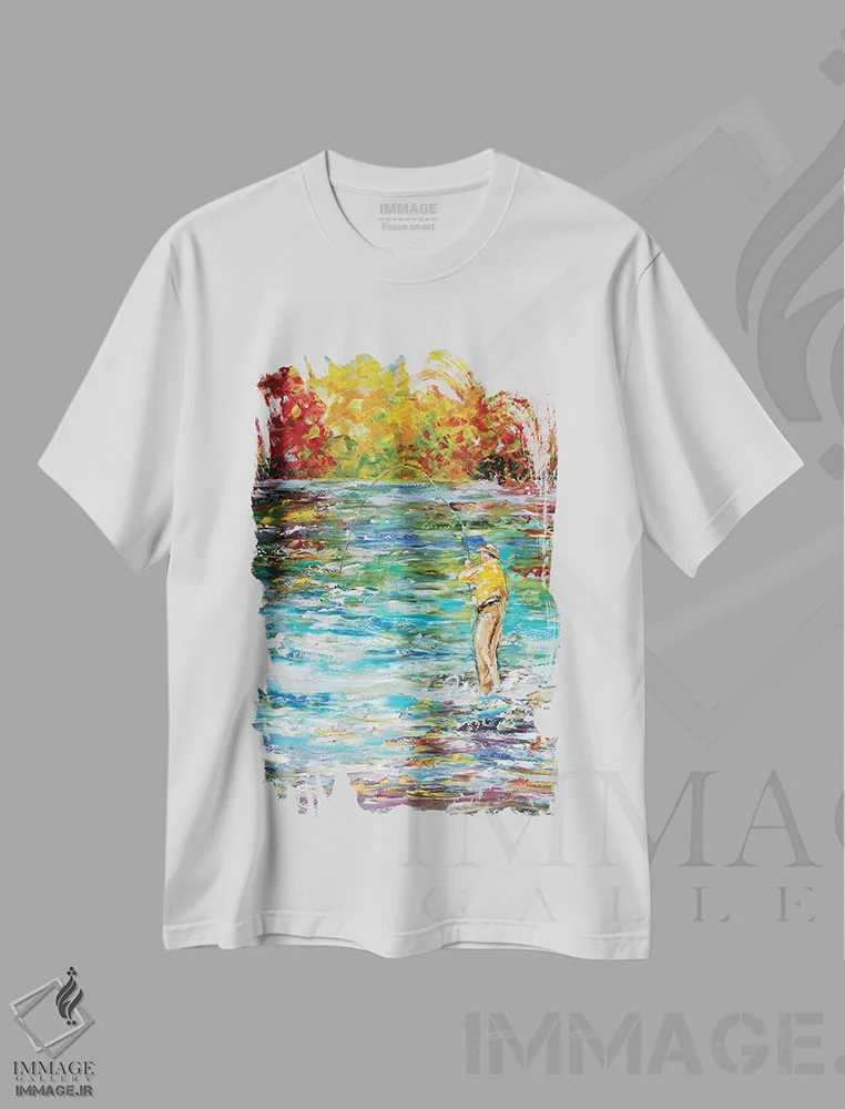 تیشرت سفید طرح دار ماهیگیری با پر، هنر فاخر معاصر اثر کارن تارلتون | immage.ir