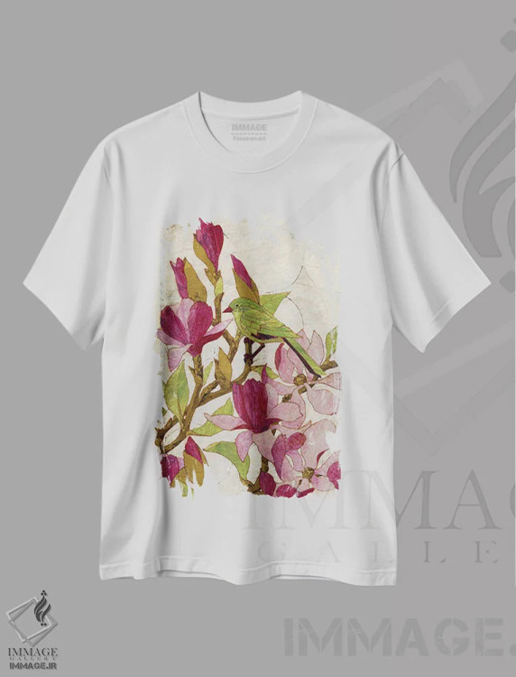 تیشرت سفید طرح دار ماگنولیا، دکور معاصر اثر کارن سیکیه | immage.ir