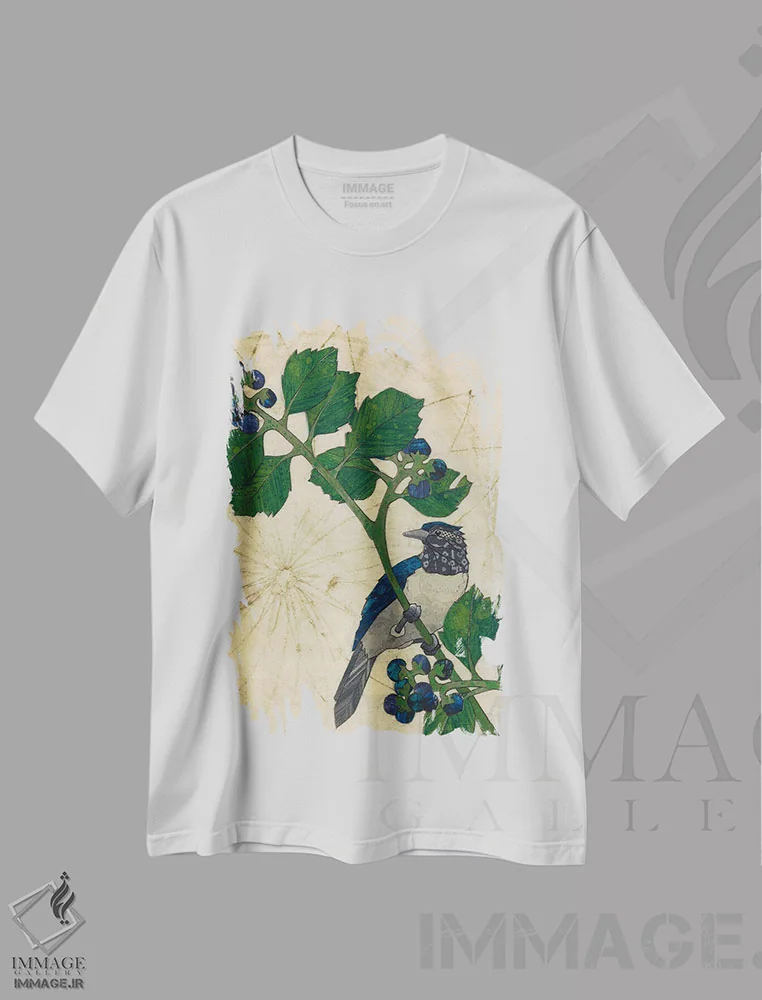 تیشرت سفید طرح دار پرنده پاییزی، دکور معاصر اثر کارن سیکیه | immage.ir
